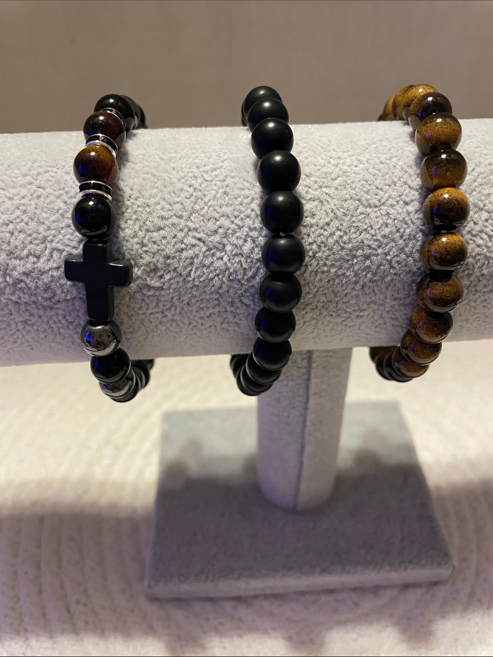 Black Onyx & Tiger Eye Beaded Stretch Bracelets, set of 3 - Picture 5 of 6